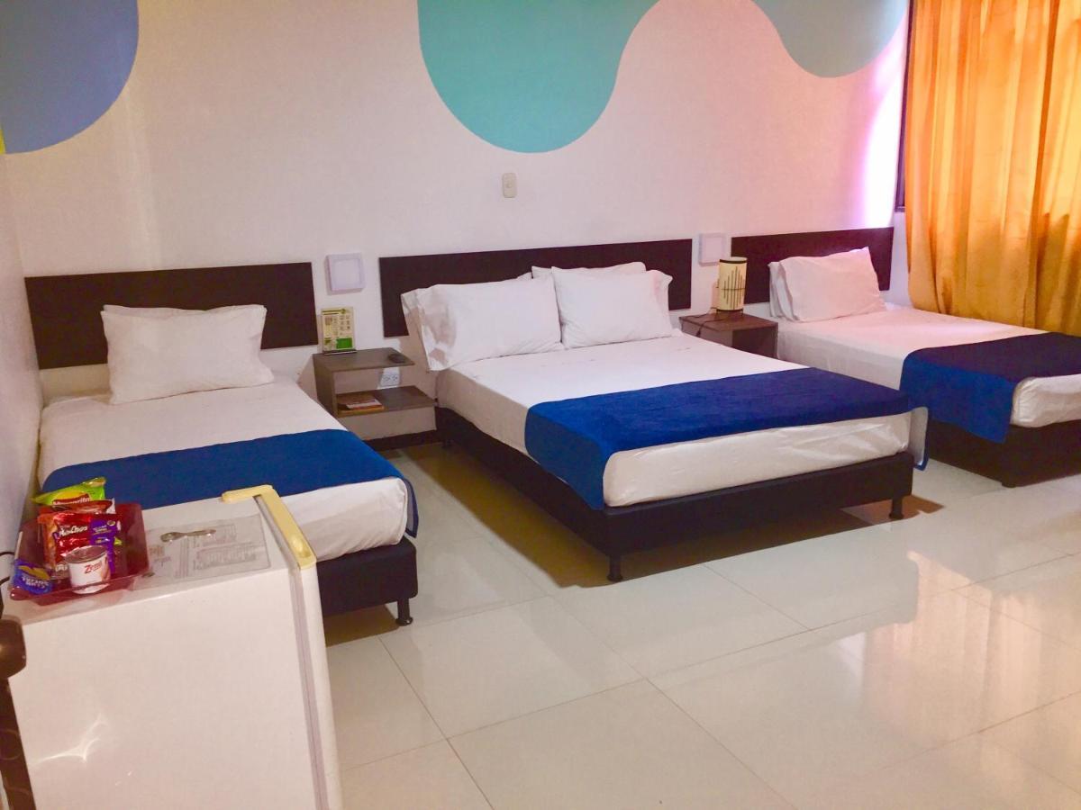 Hotel San Fermin Pereira Extérieur photo