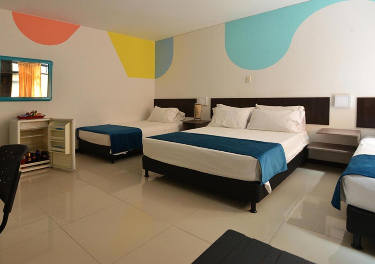 Hotel San Fermin Pereira Extérieur photo
